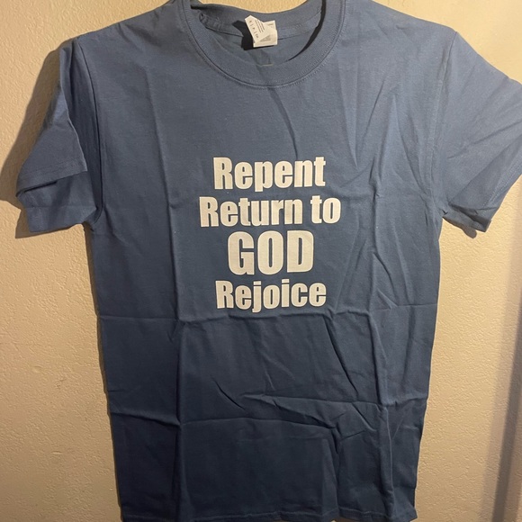 Gildan small, repent, and return to God short sleeve T-shirt - Picture 1 of 4